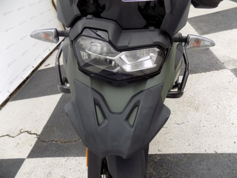 BMW F 800 - hlavní fotka