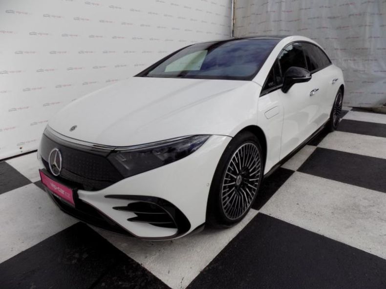 Mercedes EQS - hlavní foto