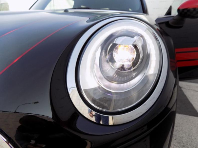 Mini Cooper - hlavní fotka