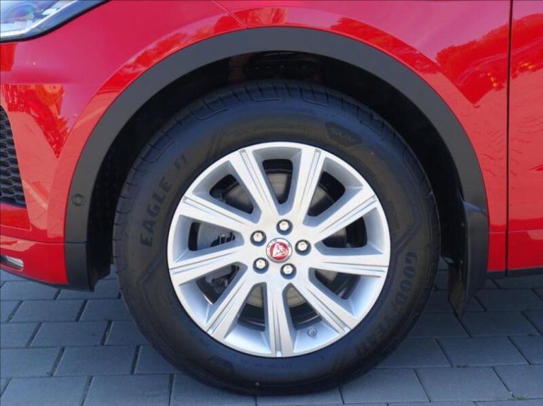 Jaguar E-Pace - hlavní foto