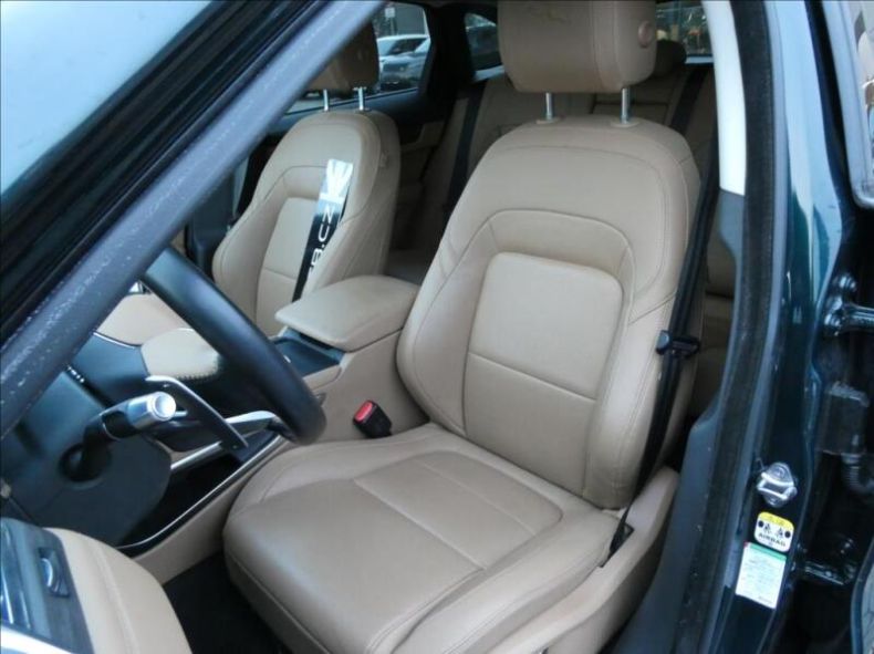 Jaguar F-Pace - hlavní fotka