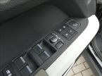 Land Rover Defender - fotka číslo 14