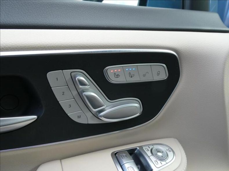 Mercedes Třída V - hlavní fotka