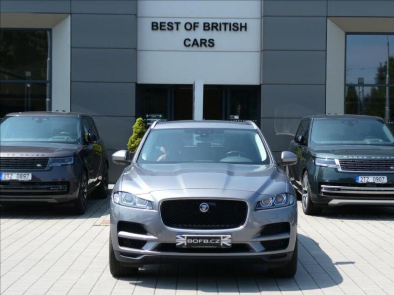 Jaguar F-Pace - hlavní fotka