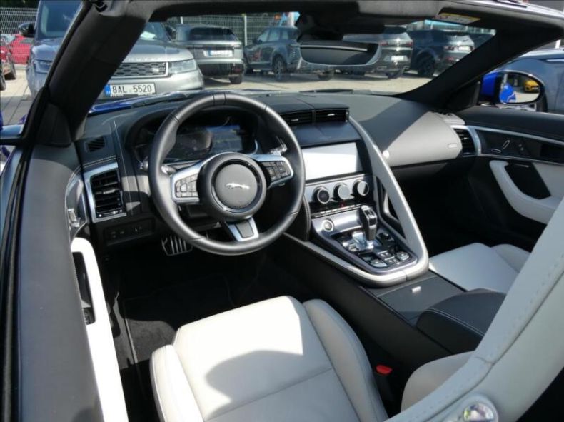 Jaguar F-Type - hlavní fotka