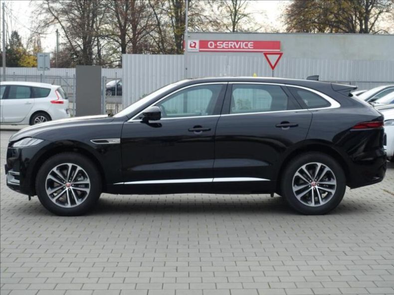 Jaguar F-Pace - hlavní foto