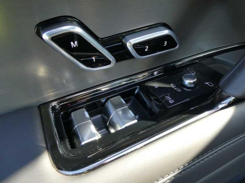 Land Rover Range Rover Sport - hlavní fotka