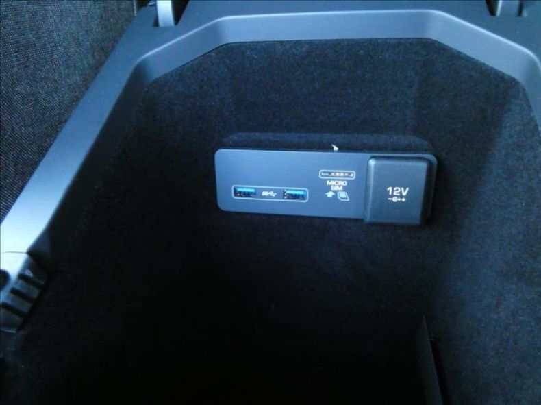 Jaguar I-Pace - hlavní fotka