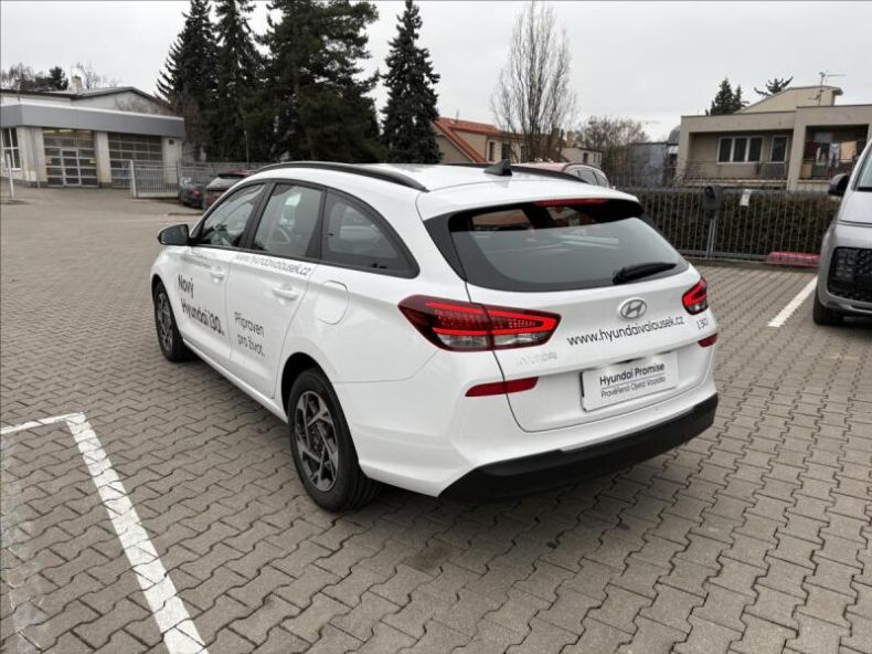 Hyundai i30 - hlavní fotka