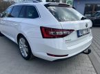 Škoda Superb - fotka číslo 7