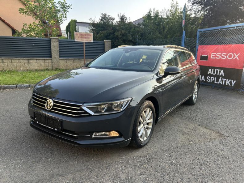 Volkswagen Passat - hlavní foto