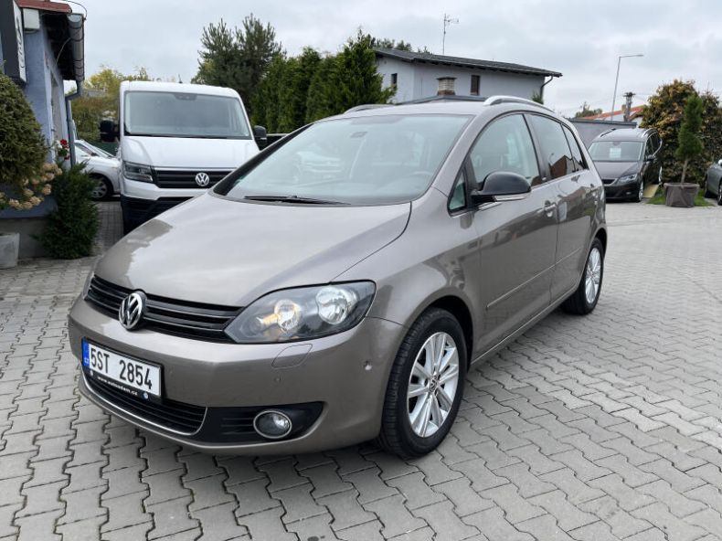 Volkswagen Golf - hlavní fotka inzerátu