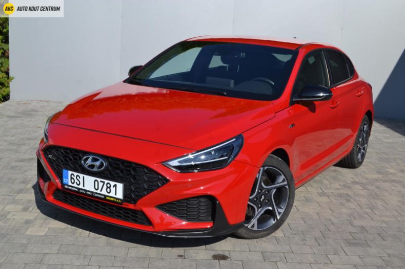 Hyundai i30 - hlavní foto