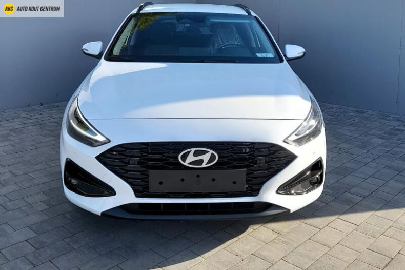 Hyundai i30 - hlavní fotka