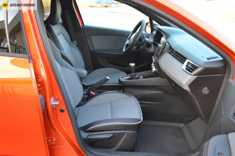 Renault Clio - hlavní fotka