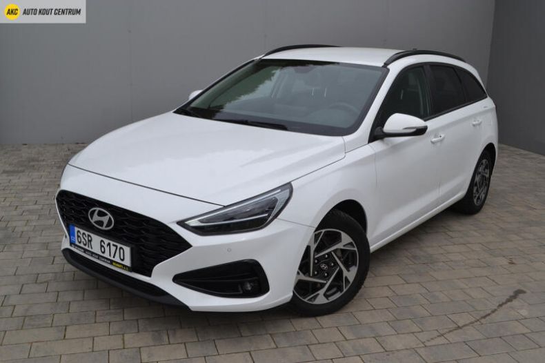 Hyundai i30 - hlavní fotka