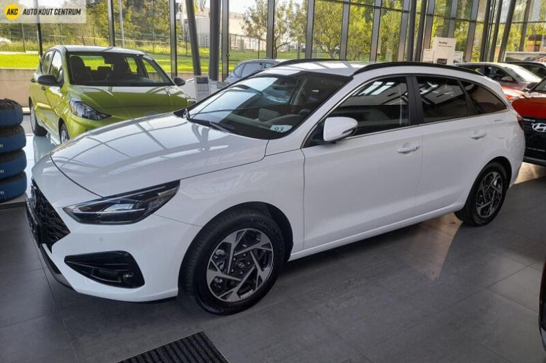 Hyundai i30 - hlavní foto