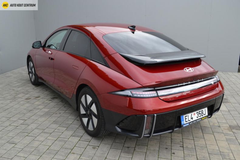 Hyundai Ioniq 6 - hlavní fotka