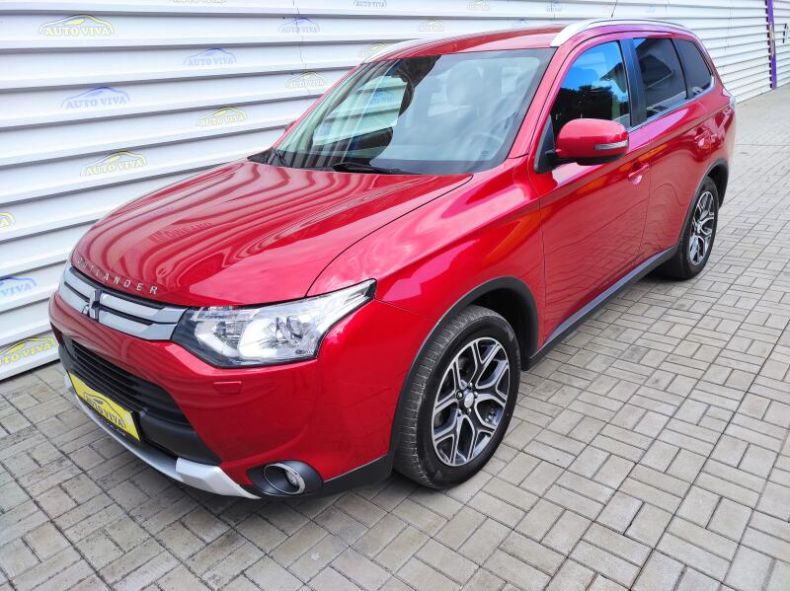Mitsubishi Outlander - hlavní fotka inzerátu