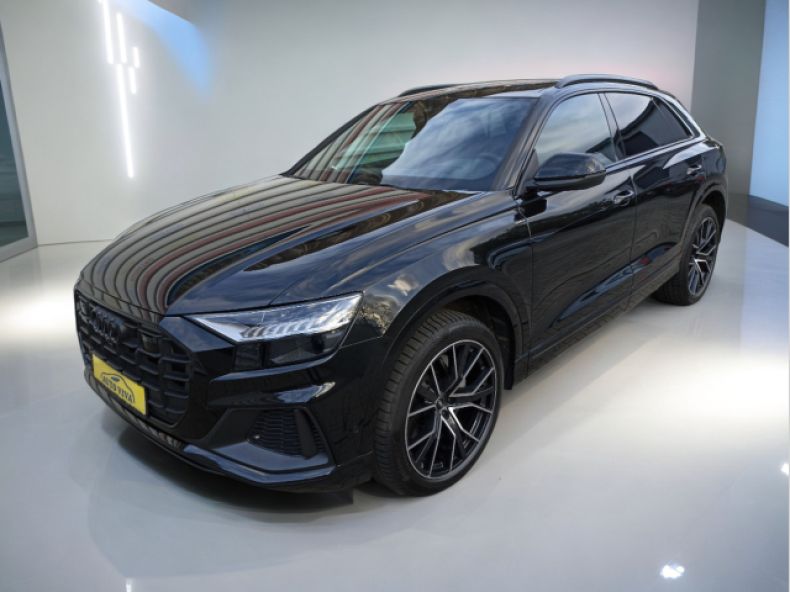 Audi Q8 - hlavní foto