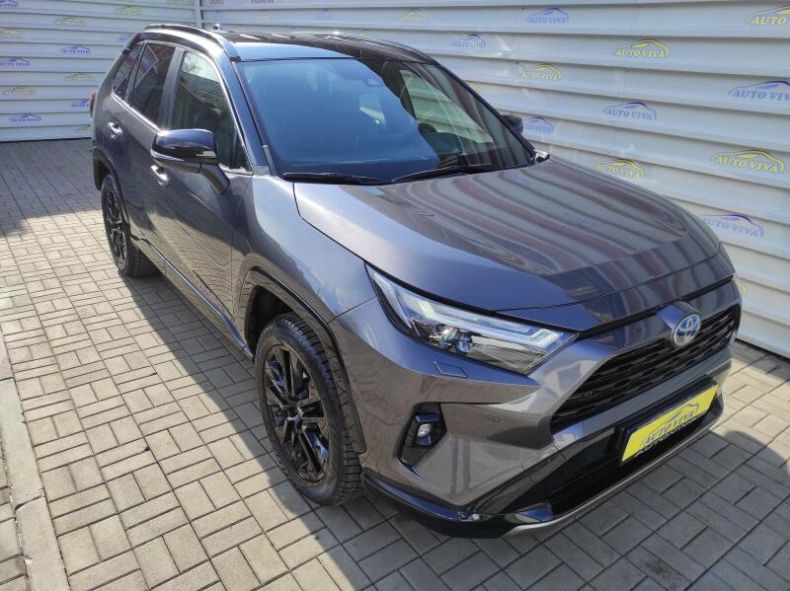 Toyota RAV 4 - hlavní foto