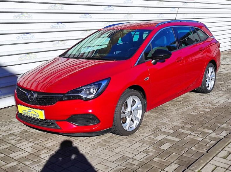 Opel Astra - hlavní foto