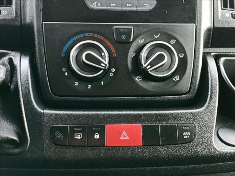 Peugeot Boxer - hlavní fotka