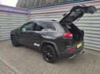 Jeep Cherokee - fotka číslo 3