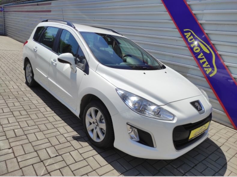 Peugeot 308 - hlavní fotka