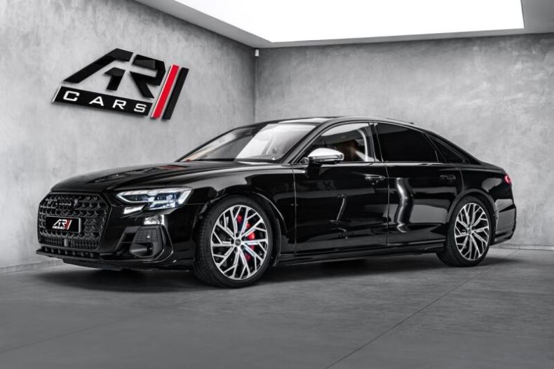 Audi S8 - hlavní foto
