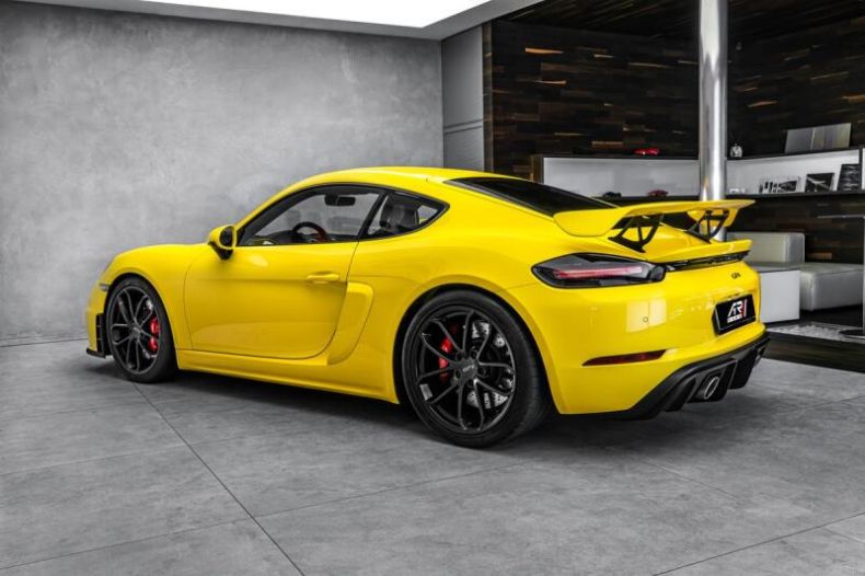 Porsche Cayman - hlavní fotka