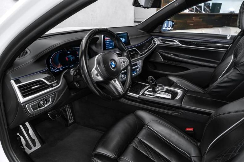 BMW Řada 7 - hlavní fotka