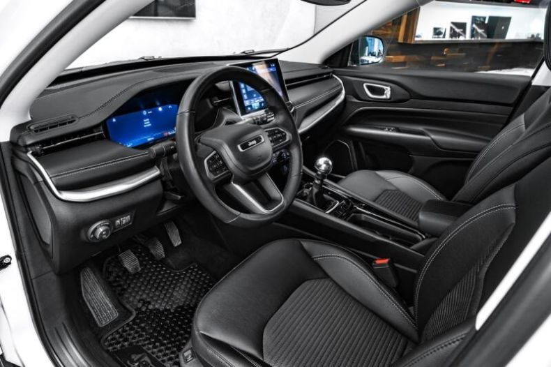 Jeep Compass - hlavní fotka