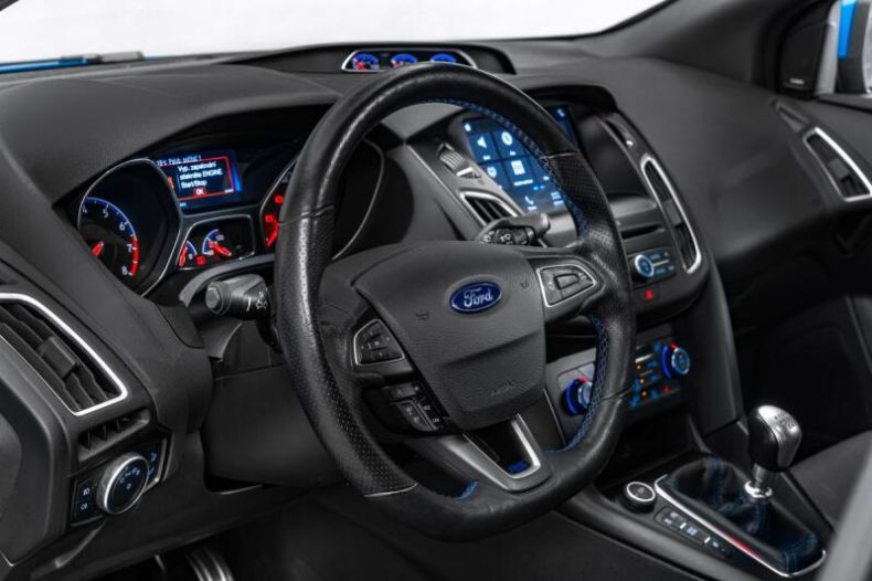 Ford Focus - hlavní fotka