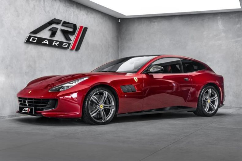 Ferrari GTC4 Lusso - hlavní fotka inzerátu