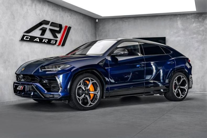 Lamborghini Urus - hlavní foto