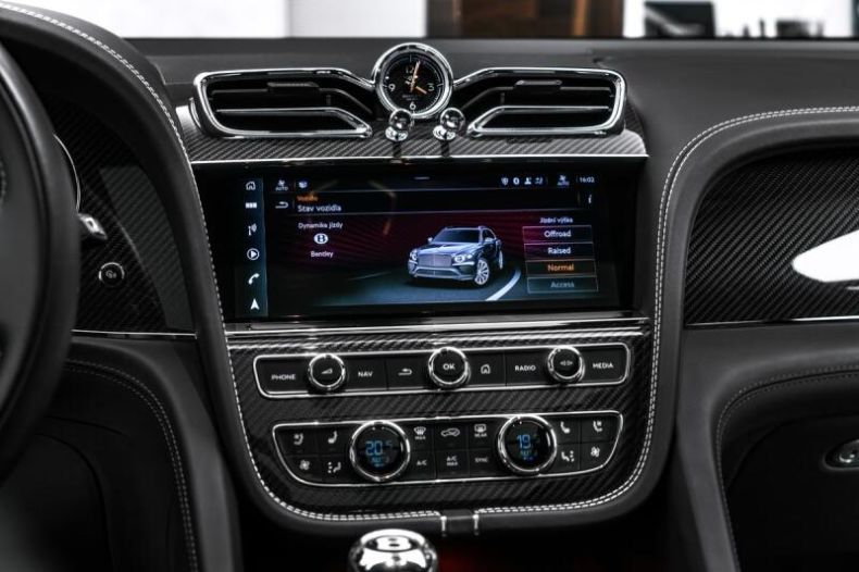 Bentley Bentayga - hlavní fotka