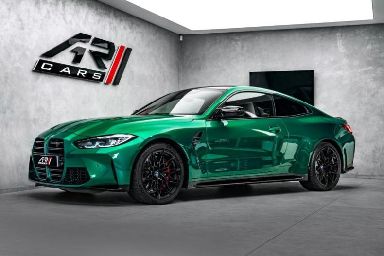 BMW M4 - hlavní fotka