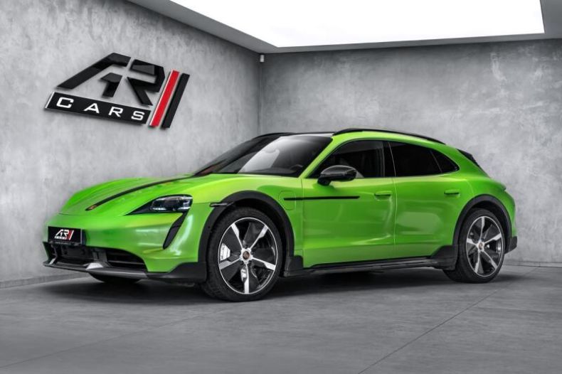 Porsche Taycan - hlavní foto