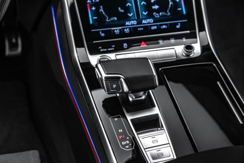 Audi Q8 - hlavní fotka