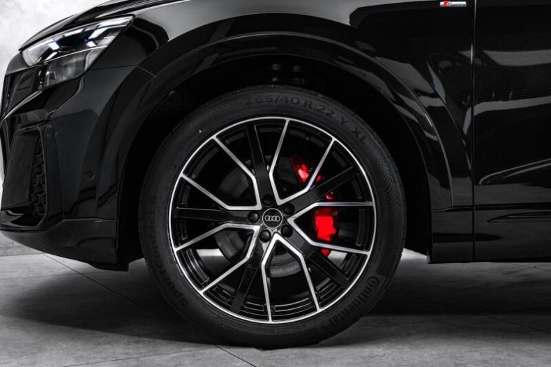 Audi Q8 - hlavní fotka