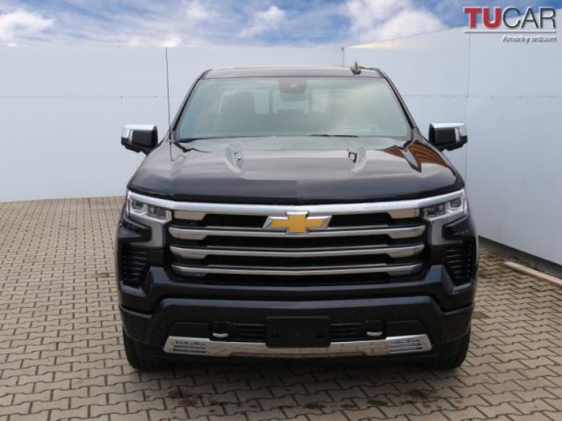 Chevrolet Silverado - hlavní fotka