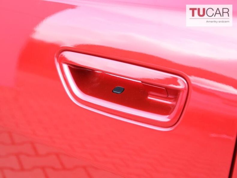 Dodge Charger - hlavní fotka