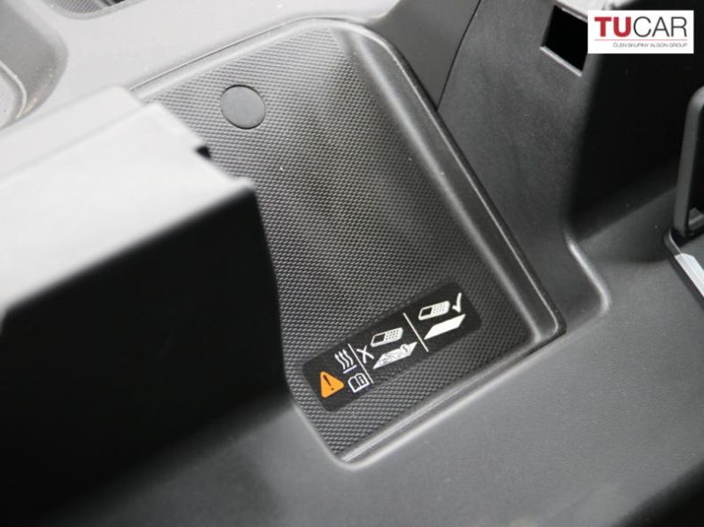 Chevrolet Silverado - hlavní fotka