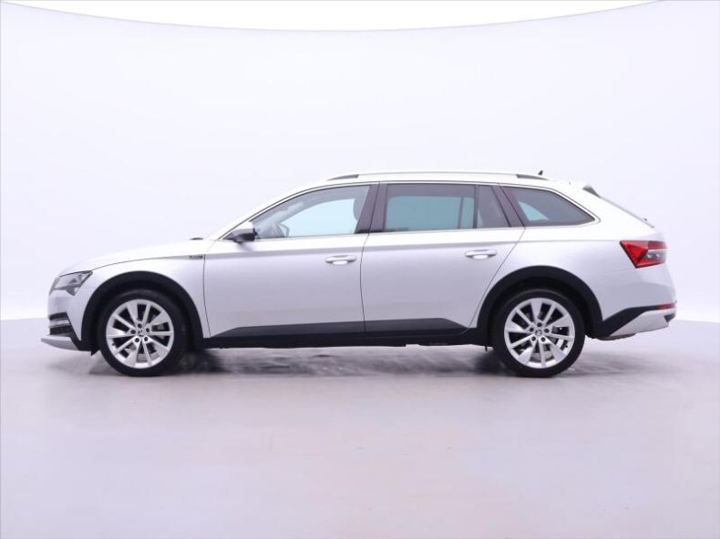 Škoda Superb - hlavní fotka
