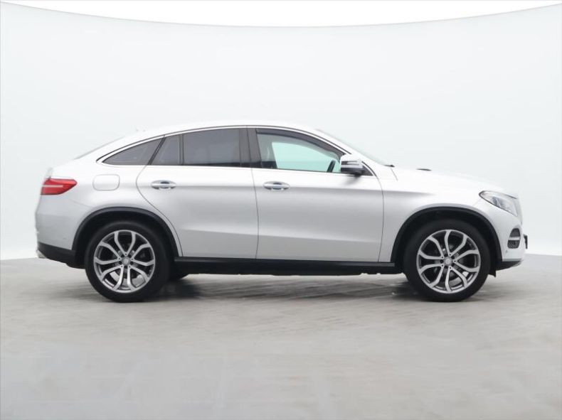 Mercedes GLE - hlavní fotka