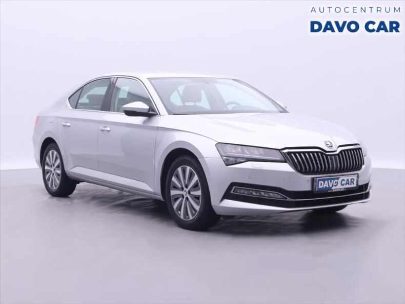 Škoda Superb - hlavní foto