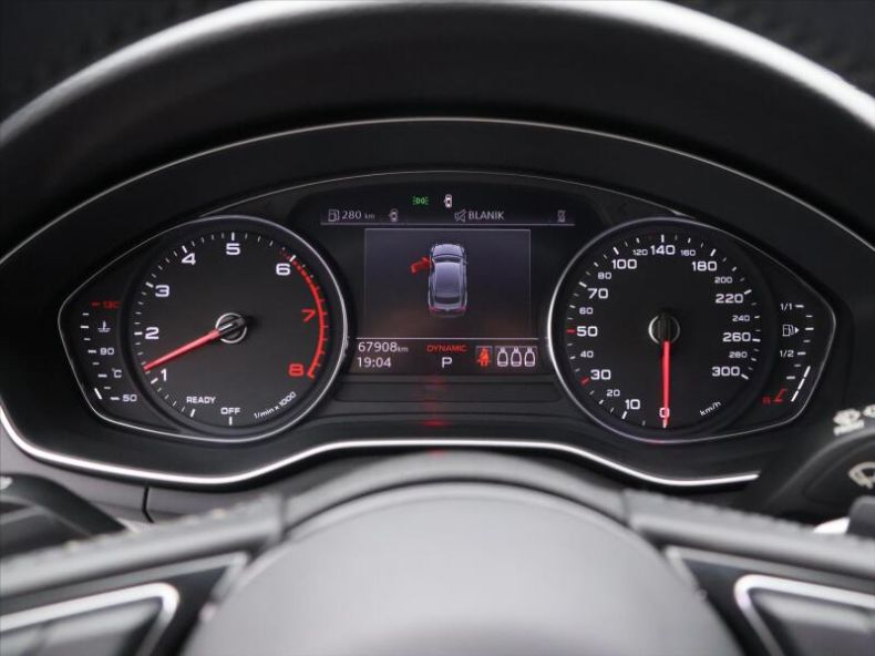 Audi A5 - hlavní fotka