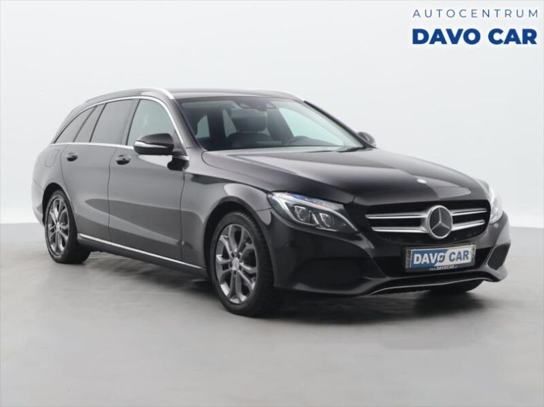 Mercedes Třída C - hlavní foto