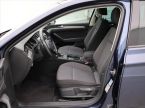 Volkswagen Passat - fotka číslo 10